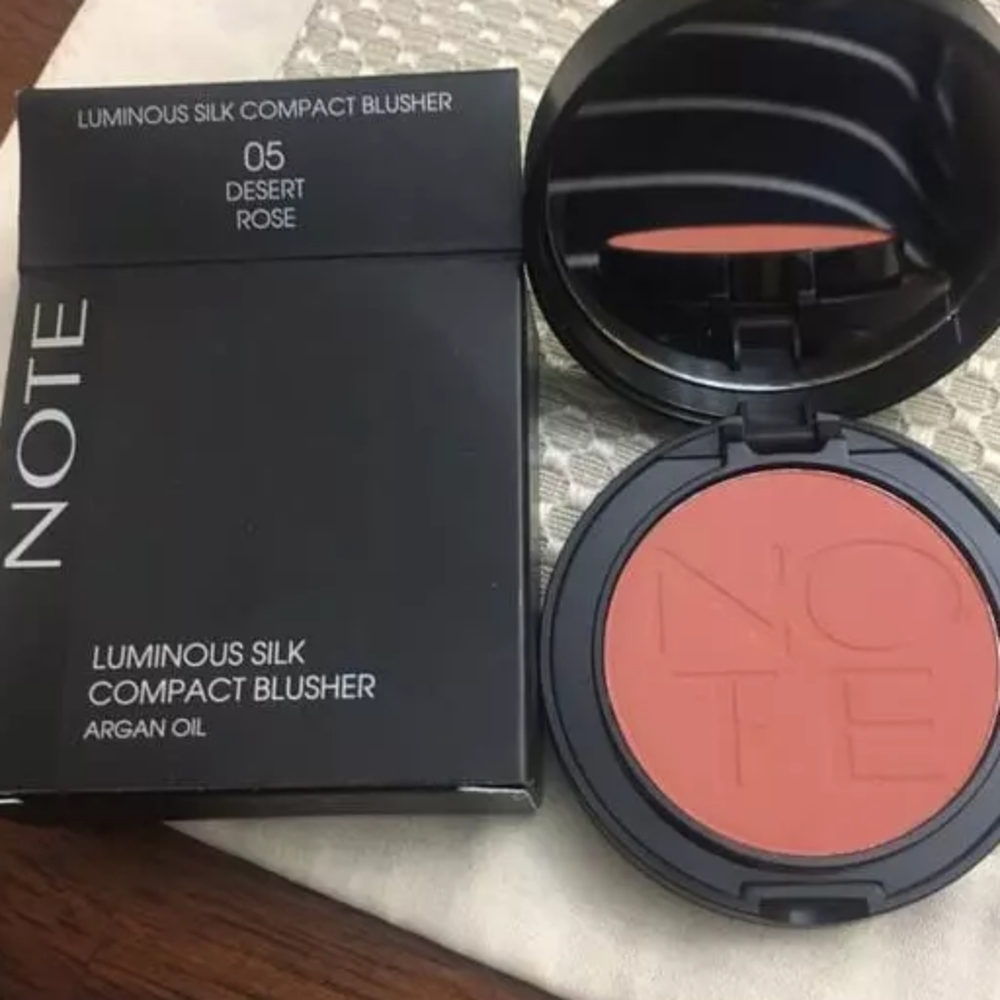 Note Luminous Silk Compact Blusher